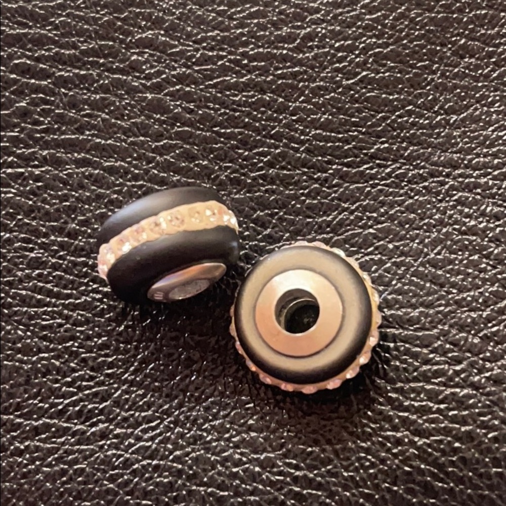 Sterling silver black and white spacers